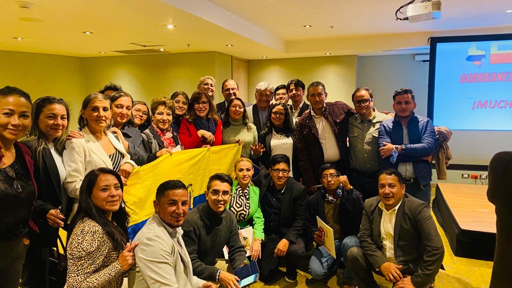 Brigada de militantes de RC5 en Bogotá, para participar como observadores internacionales en las elecciones de este 29 de mayo.