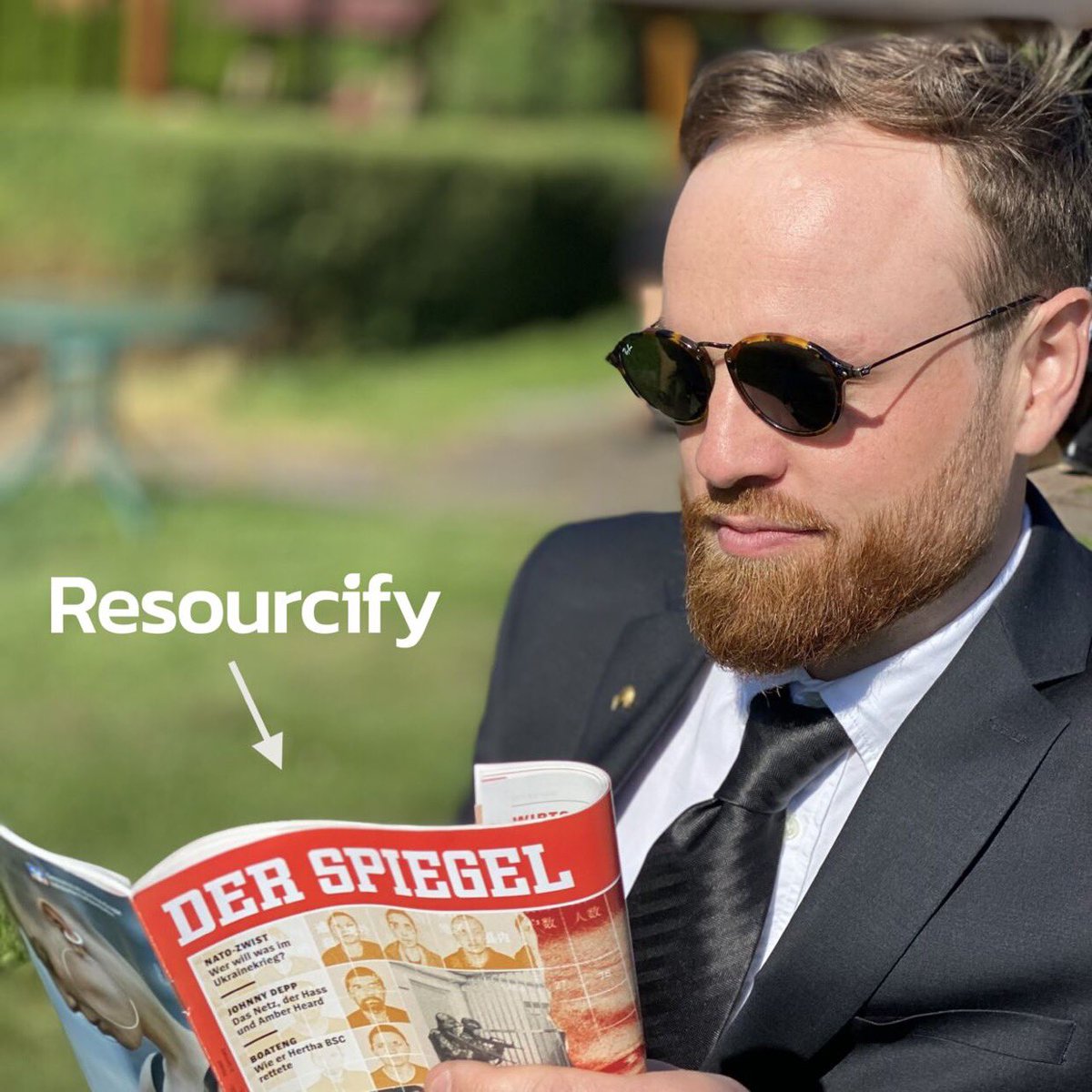 zeroh_G's tweet photo. 🙌🏾 Results of the @ResourcifyGmbH Sustainability Index were were published in @derspiegel on Saturday. On the way to a wedding, I grabbed a copy and checked it out. 

Apparently it's not normal to read at weddings? 🤷🏽‍♂️ but upside: there's always a photographer around 📸 https://t.co/bmT9FUltgr