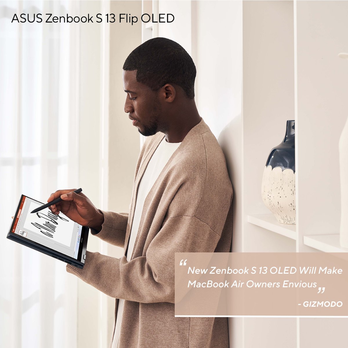 ASUS's tweet photo. Tech media: “💻❤️👍” 
#ASUS: ”🥰” 
 
Click the link below to discover the latest #Zenbook and #Vivobook laptops from #ThePinnacleOfPerformance 2022 #ASUSLaunchEvent.
👉https://t.co/LYoxOiV7w0 https://t.co/N0ZPSJ3VR3