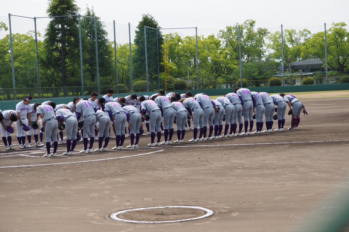 bukkyo_baseball's tweet photo. 【春季リーグ戦7試合目】
2-2で迎えた7回に#31大川の適時打を放し、勝ち越しに成功。続く7.8回に追加点を挙げ#25塩見がサヨナラスリーランホームランでコールド勝ち‼️ https://t.co/lRYuRJcbhZ