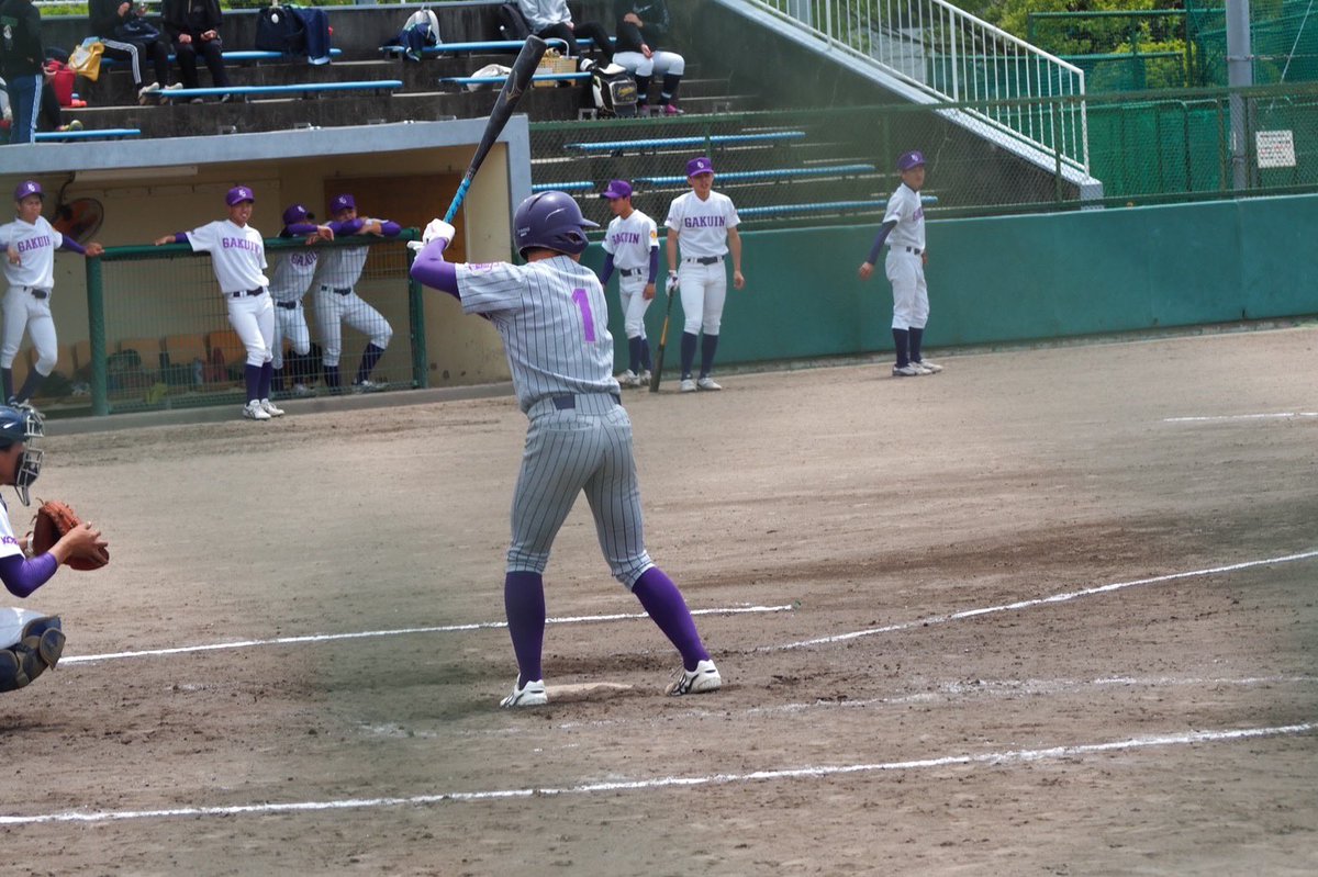 bukkyo_baseball's tweet photo. 【春季リーグ戦7試合目】
2-2で迎えた7回に#31大川の適時打を放し、勝ち越しに成功。続く7.8回に追加点を挙げ#25塩見がサヨナラスリーランホームランでコールド勝ち‼️ https://t.co/lRYuRJcbhZ