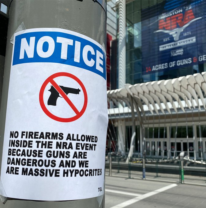 dvillella's tweet photo. @SenTedCruz Says Rafael, the guy who is speaking at an NRA convention where weapons are banned. https://t.co/5rxoHuV8h4