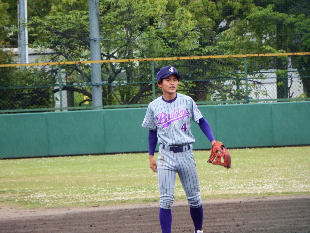 bukkyo_baseball's tweet photo. 【春季リーグ戦8試合】
2022.5.16

2回、#99山口 の先制ホームランで先制するもののその後守備のミスが重なり流れを掴むことができなかった https://t.co/VZZOjv0tHP