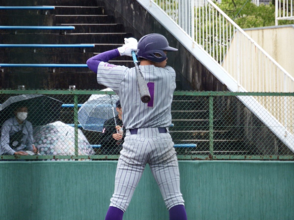 bukkyo_baseball's tweet photo. 【春季リーグ戦8試合】
2022.5.16

2回、#99山口 の先制ホームランで先制するもののその後守備のミスが重なり流れを掴むことができなかった https://t.co/VZZOjv0tHP
