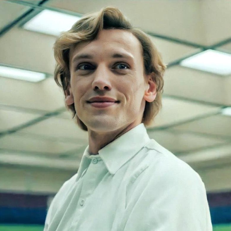 Musicdreams0's tweet photo. Jamie Campbell Bower, Lady’s and Gentlemen 🙏🏻

The way everyone is seeing him as the outstandingly amazing actor he is again &amp; I‘m so here for it! https://t.co/jVAl56EzzA