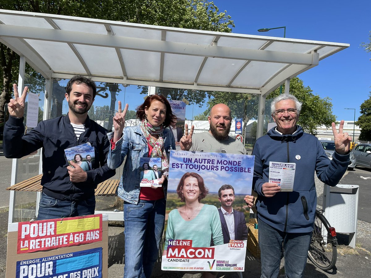 EvansClem89's tweet photo. ✌️Tous ensemble ce matin au bac de #indret pour convaincre! #Nupes #circo4409 #legislatives2022 https://t.co/ZGqsJq5gT4