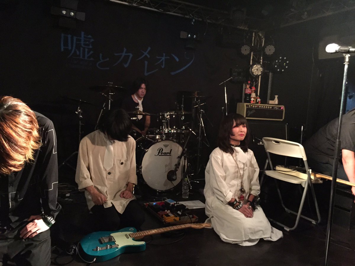 pinokkoooo's tweet photo. @chameleon_1123 2017年、年明けにみんなで壮さんネクタイと同じ長さのネクタイした！ https://t.co/sZBlch8Fel