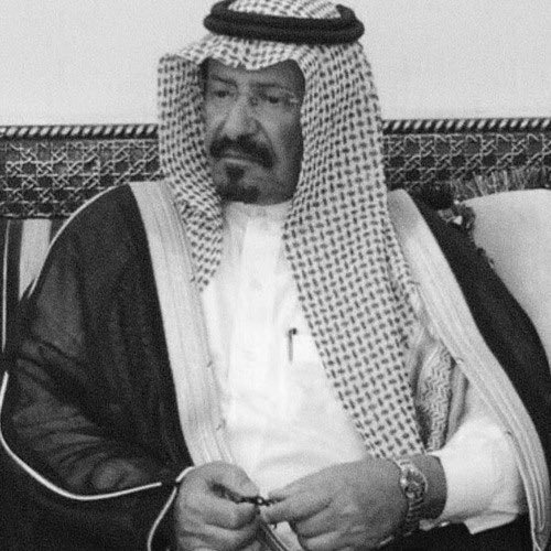 يالموت دور من قريبين الاشباح
واخذه بدال بداح .. وبداح خله 
.
وإن كان منت برايحن غير ببداح 
خذني معه وش عاد انا قاعدن له):
.
الشاعر عبدالله بن عون في رثاد ابنه بداح