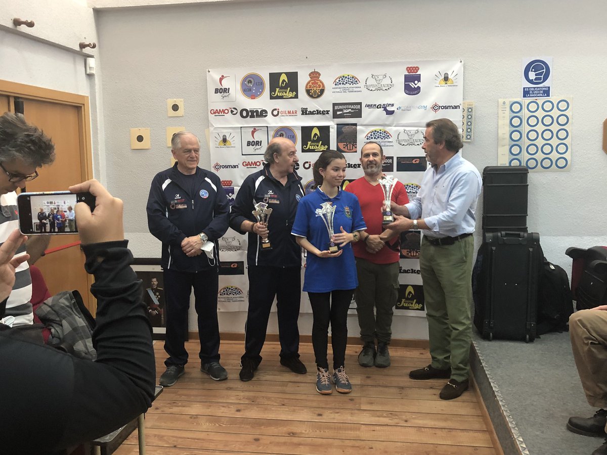Patricia Chamarro subcampeona del Open Internacional Alcor!!!
Categoría Junior femenino, pistola 10m