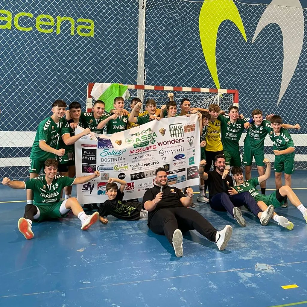 cbm_elche's tweet photo. ✨ 𝐂𝐀𝐌𝐏𝐄𝐎𝐍𝐄𝐒 𝐃𝐄𝐋 𝐒𝐄𝐂𝐓𝐎𝐑 ✨

Los cadetes del CBM Elche Grupo Assa logran quedar primeros de la Fase Sector y disputarán el TOP 8 del #CDECadeteBM 🏆🇪🇸

#CanteraCBMElche 🤍💚🤍 https://t.co/vOc8ycuAGk