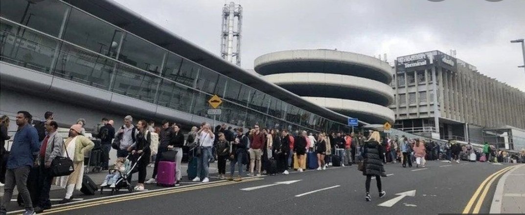 Imagine if we could visually see the queue for #Autism services for children in Ireland?? 

Up to &amp; beyond 3 years of waiting.. but because we can't see the queue we're not as outraged as we should be.
#Disability