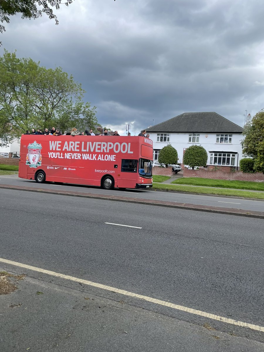 Buses heading down to Allerton #ynwa #parade #LFC