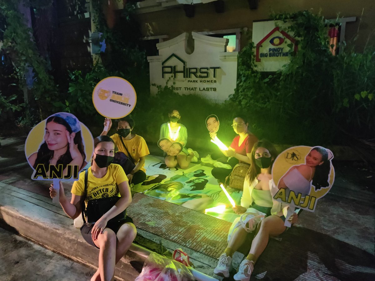 _detectivesquad's tweet photo. Thank you so much to @teamanjiuniv Team Live! Your efforts will never go unnoticed. Congratulations to everyone! 

(ctto)

PBB BIG WINNER ANJI
#AnjiSalvacion || @anjisalvacion https://t.co/jpRzyRuxv1