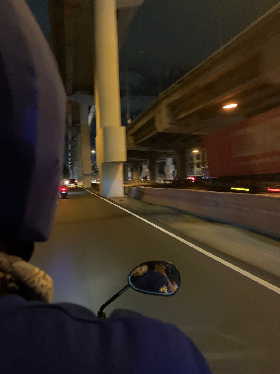 sheenanigans22's tweet photo. couldn’t book any grab so I took a joyride from Alabang to BGC ☠️ reckless but twas fun 😝😝 https://t.co/MZDEC4LF23