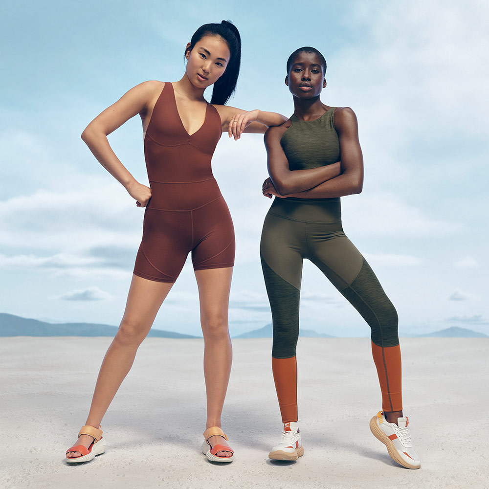 Von_Maur's tweet photo. The fusion of Earth-conscious craftsmanship and bold design. SOREL and prAna have collaborated on a collection of recycled polyester activewear and algae foam footwear. Shop Now: https://t.co/ULdTcs4Hqz #VonMaur #ShoppingPerfected #SOREL #SORELstyle #prana #c4pc #SORELxprAna https://t.co/EjKJTV1GN2
