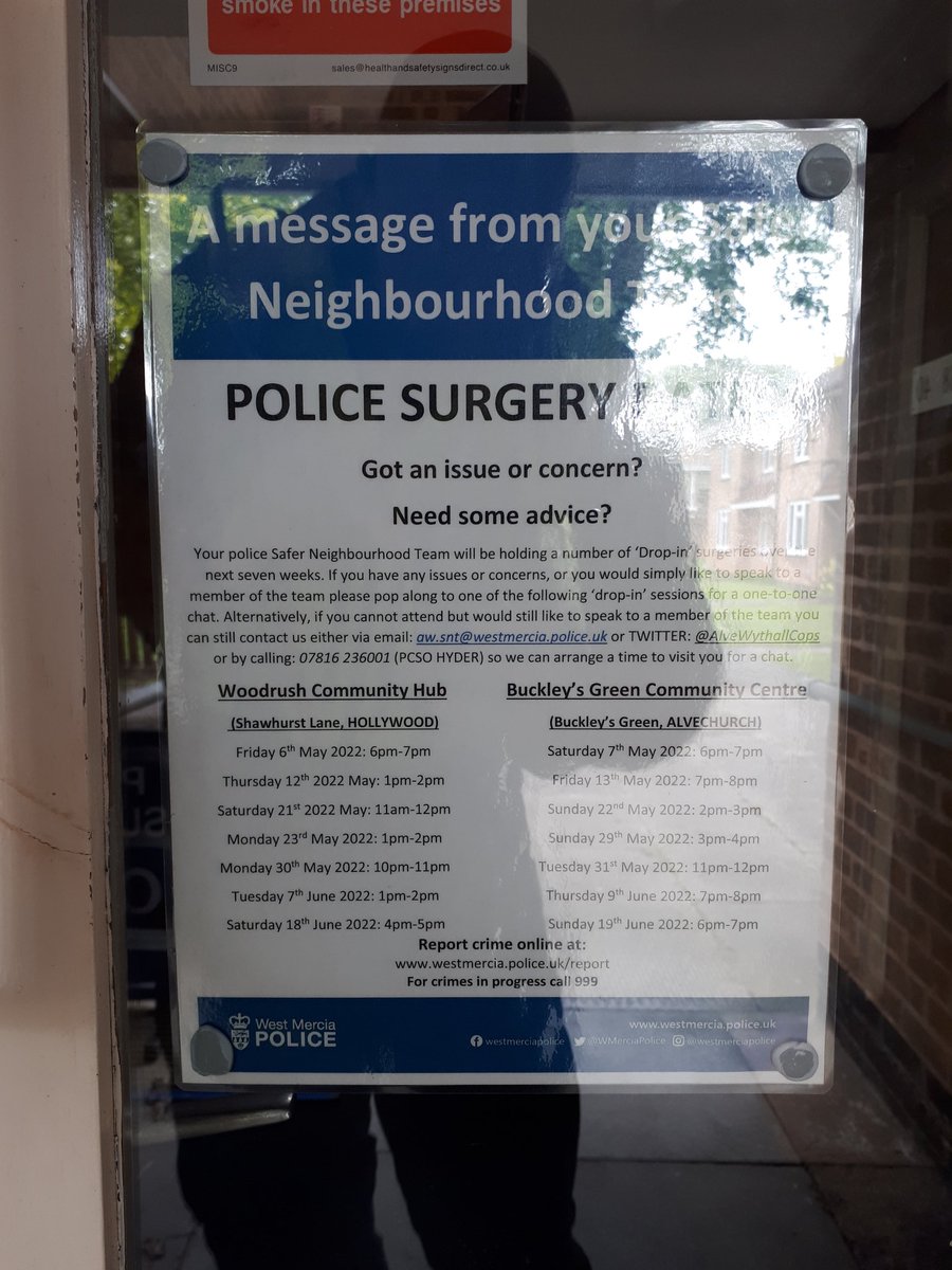 AlveWythallCops's tweet photo. PCSO HYDER: I am currently holding a 'Drop-In' police surgery at Buckley's Green Community Centre, Buckley's Green, in Alvechurch. If you have any issues, concerns, or you would simply like to have a chat, please come and see me. I will be here untill 4pm. #PolicingPromise https://t.co/ZRFaExBxd7