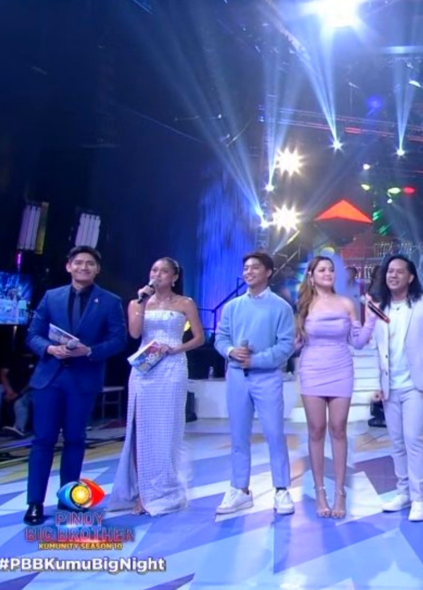 xuxiao_143's tweet photo. Wag na kayong mag overthink ponkans , tingnan nyu nalng to 😅
#delulu
@BenedixRamos l @alexailacad https://t.co/JUT0zBbeLh
