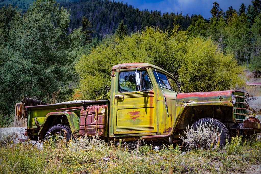 studiocopan's tweet photo. Road tripping for the long weekend? 

#fromthearchives #roadtrip #leadville #colorado #travelphotography #liztravels https://t.co/SeGLqDxocB