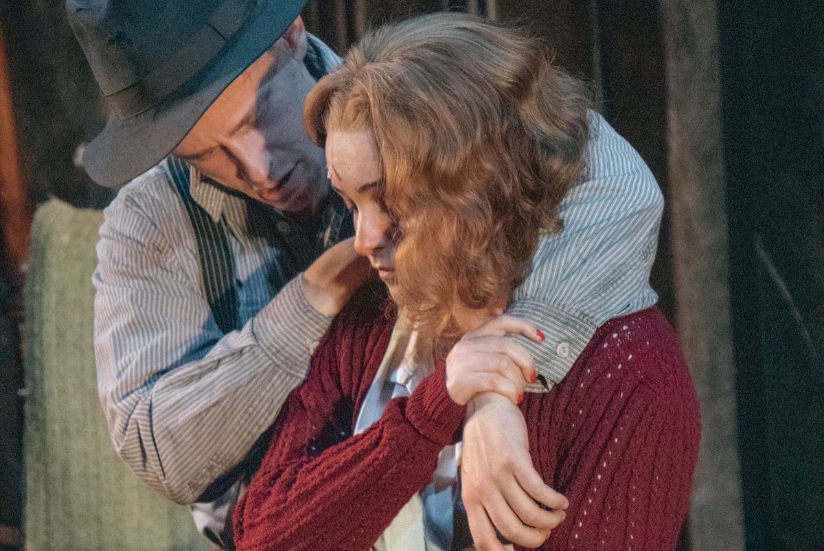 laurenzazzles's tweet photo. Blanche cover run ✅
Pics taken by @CleveRSeptember @Bonnie_clydeLDN
#bonnieandclyde #westend #debut #theatre #blanchebarrow #bonnieparker #clydebarrow https://t.co/mi0TavXWlY