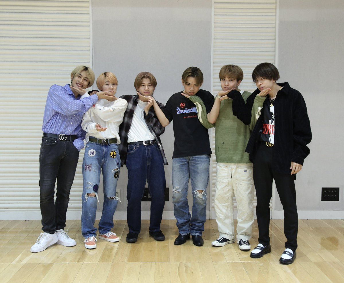 __extr_24's tweet photo. 好きだな〜🥺💓

グランプリは決まったけど
まだ終わってない気がする🫣

いろんな発表を期待して
楽しみに待っておこうかな😌🫶

#iCONZ
#LILLEAGUE #KIDMATIC #CROONERZ https://t.co/fXzKW80QWK