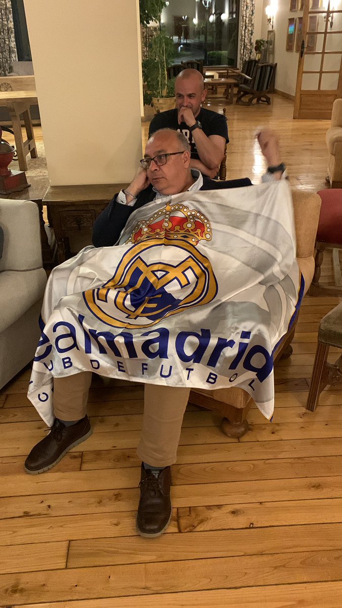 “Como no te voy a querer…..”