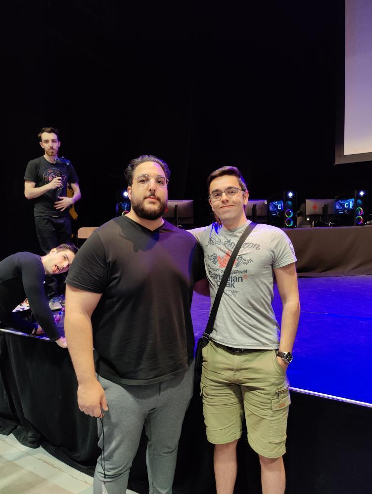 J'ai qu'un mot pour décrire ce week-end qui était juste EXCEPTIONNEL. La communauté FR d'Overwatch est insane ! Merci encore à l'AFO pour l'organisation de cet événement et GG à la team Peps pour leur victoire ! 🔥
#AllForOne2022