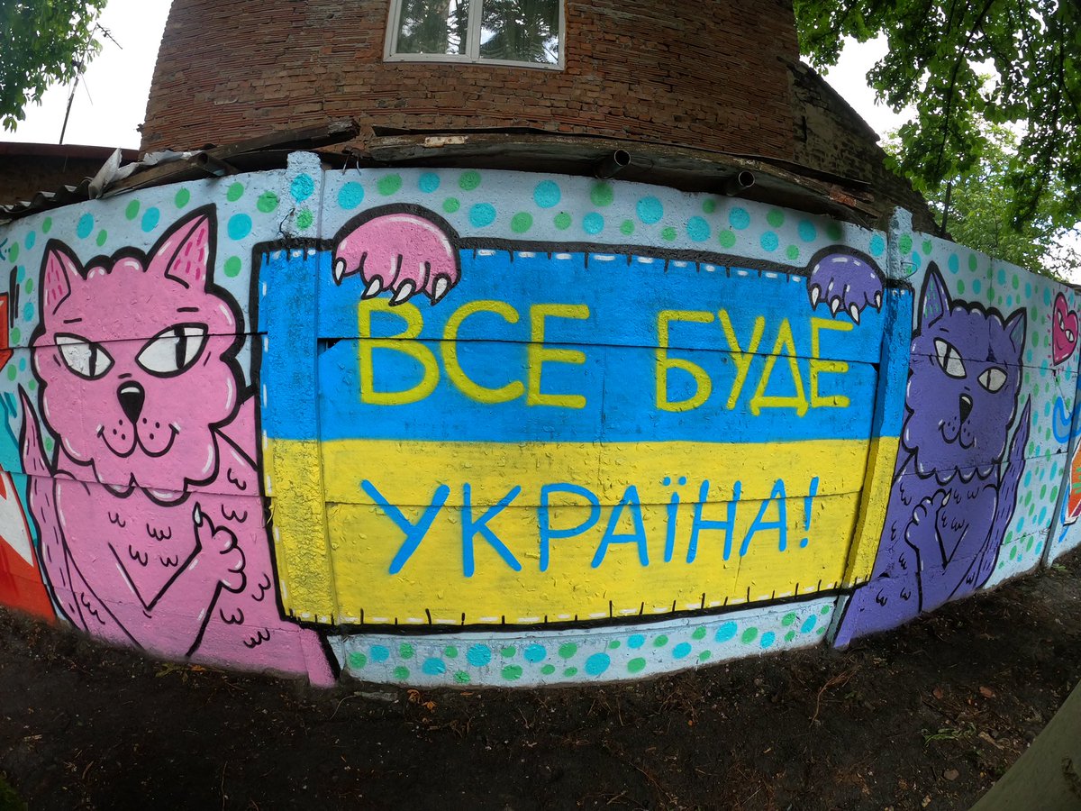 ChipaArt's tweet photo. My fresh graffiti 🙀😼 All will be Ukraine!💛💙💛💙💛💛
#graffiti #graffitiart #Ukraine #NFTcommunity #Chipaart https://t.co/u5sP6TOkFP