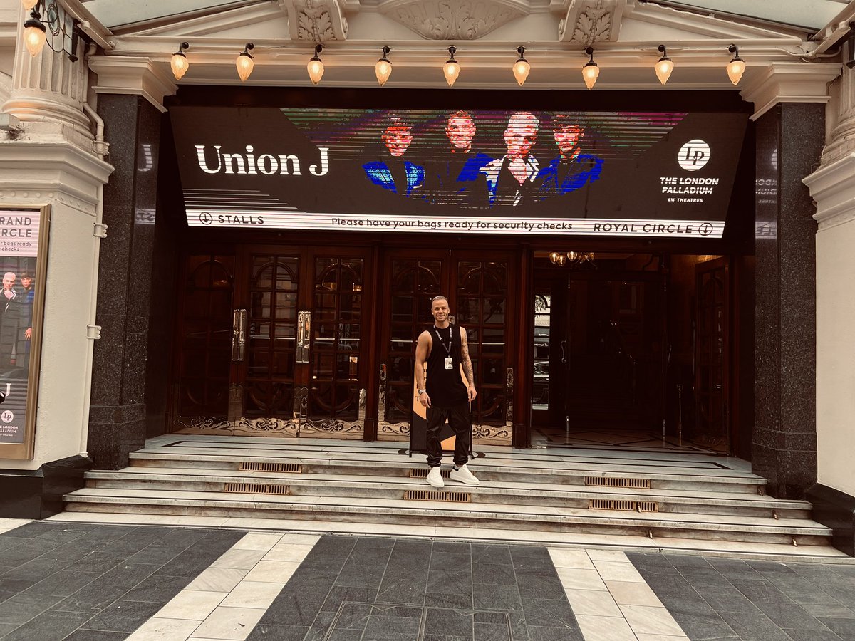 Celebrating 10 years of <a href="/UnionJworld/">Union J</a> ♥️🤍🇬🇧