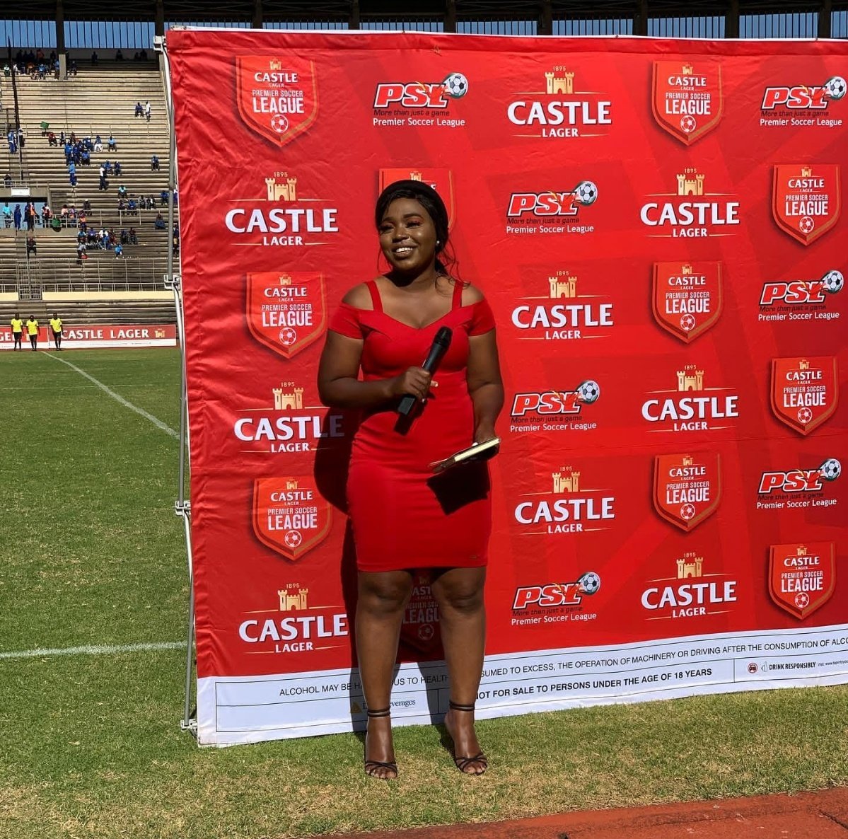 Half Time <a href="/CastleLagerPSL/">Castle Lager PSL ZW</a> Scores.

Tenax 1-0 Cranborne Bullets
Dynamos 0-0 Herentals
Bulawayo Chiefs 2-0 Caps United

Watch the match pitting @OfficialDynamos vs <a href="/HerentalsFc/">Herentals College FC</a> on #ZTNPrime DStv channel 294.

#GetThePicture