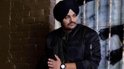 Blunt_Baalak's tweet photo. #sidhumoosewala #so_high  paji just shot dead really shocking 

Sad as fuckkk #paji #RIP https://t.co/Czev08RdqI