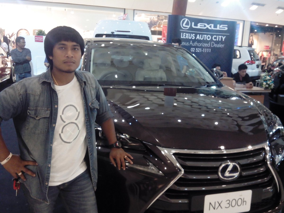 tatt246's tweet photo. หน้าหม้อ เอ้ย! หน้าม้าอย่างเท่ #ภูเก็ต https://t.co/Uj5mR1sfAw