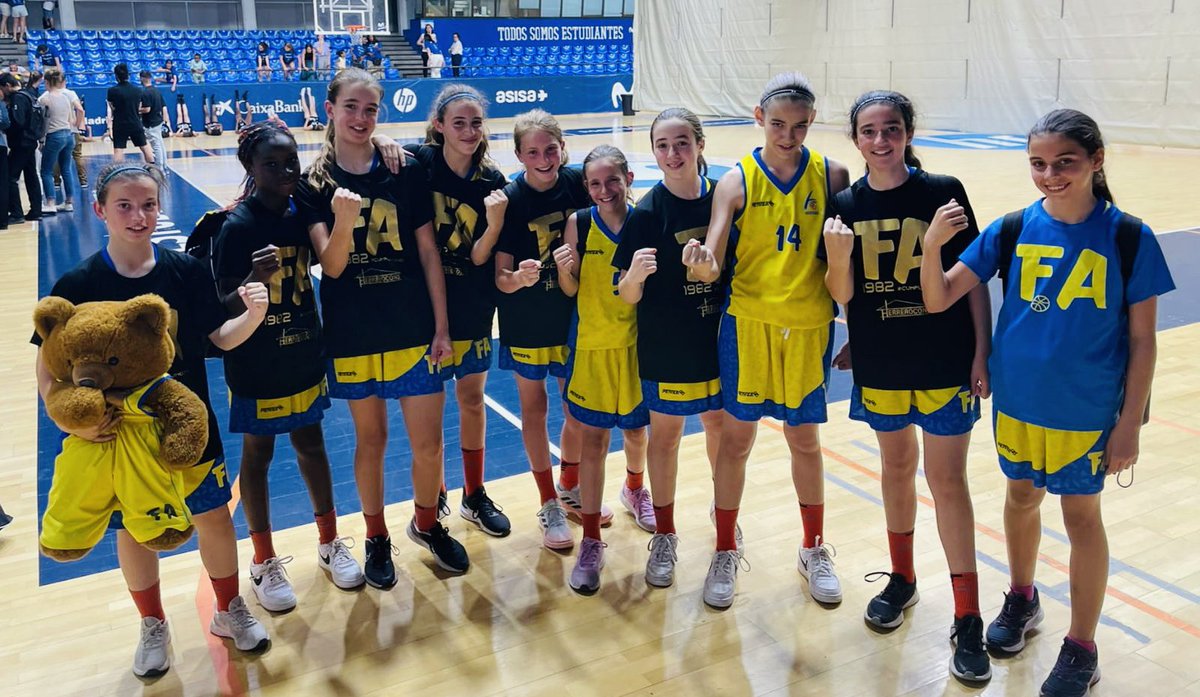 FEMENINALCORCON tweet picture