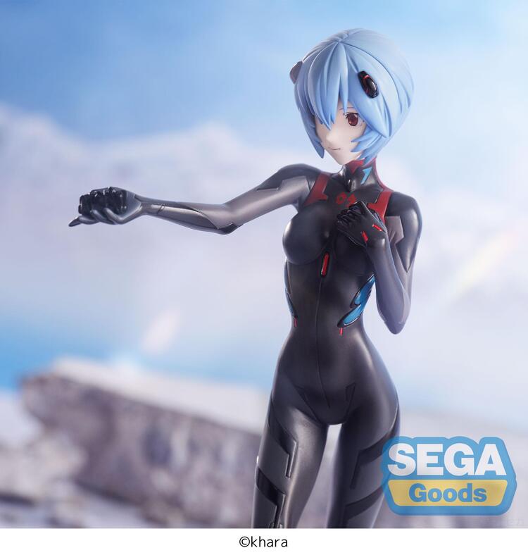 ElMundoShiro's tweet photo. La empresa #SEGAPrize anunció el lanzamiento de una #Figura de la línea #SPMFigure basada en el personaje #ReiAyanami de la franquicia "Evangelion", la cual será añadida como premio en distintas maquinas recreativas a partir del mes de Octubre. #EVANGELION. https://t.co/0rombNyvXZ