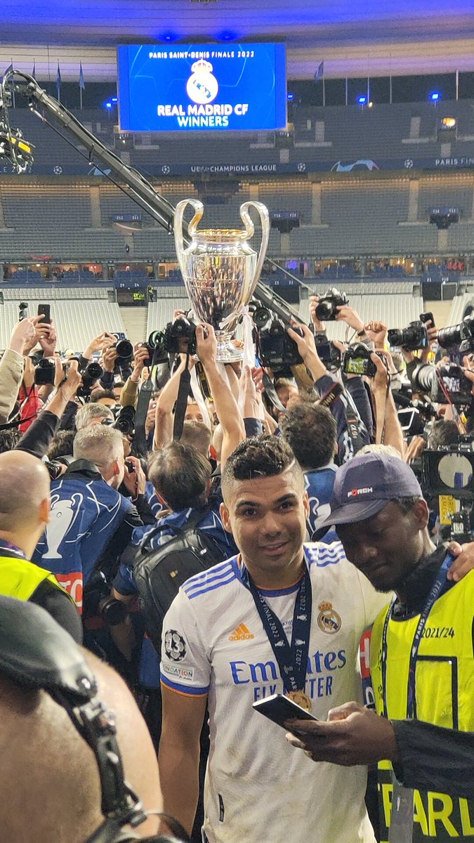 danielmartin_22's tweet photo. Paris♥️🇨🇵🏆 #Campeones14 #Roadtoparis #Conquistado #HALAMADRID https://t.co/NFdJAouERb