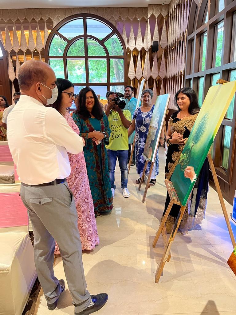 AAI_Official's tweet photo. ‘Prerna’ an art promotion campaign of Kalyanmayee, supported by AAI artists forum, organised a three days art camp at AAI Officers Institute till 29th May’22 Theme of camp was ‘Save Soil Movement’ aimed at creating awareness for saving soil,an integral part of ecological system. https://t.co/PITwDW47Xf