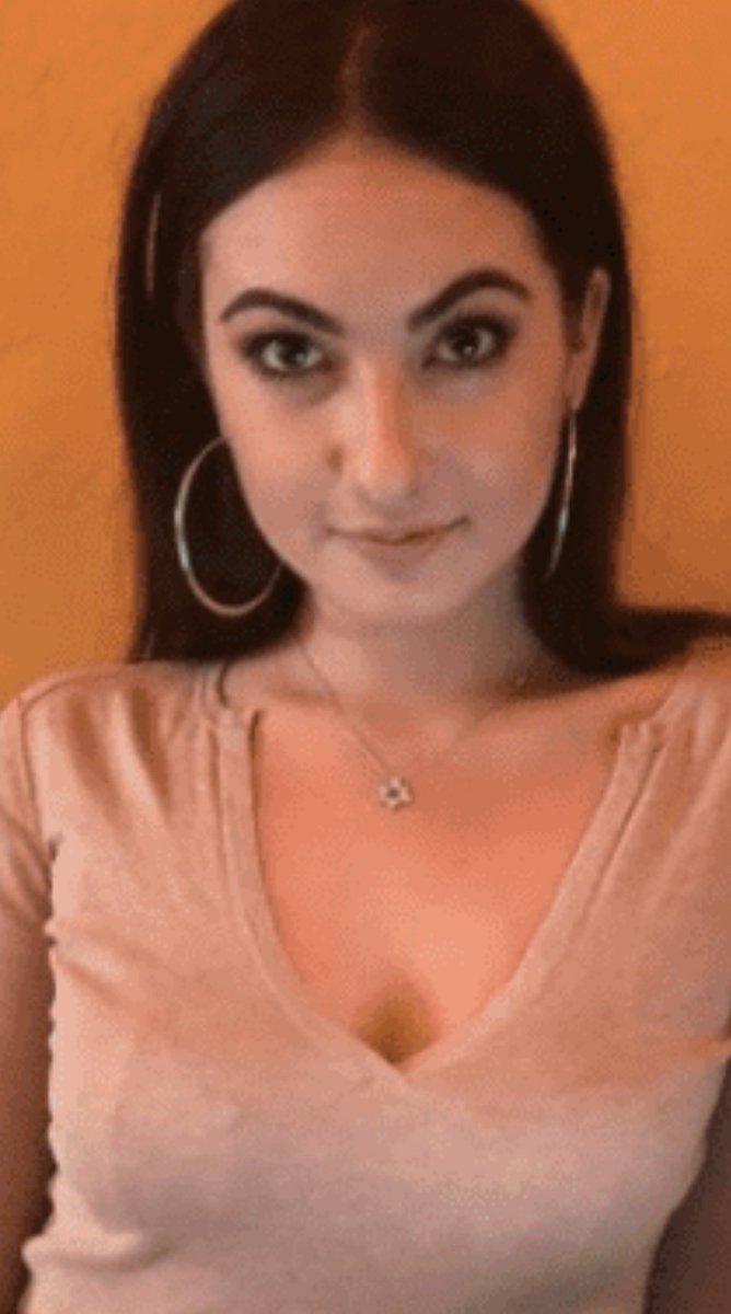 Zoe Kestan's online presence