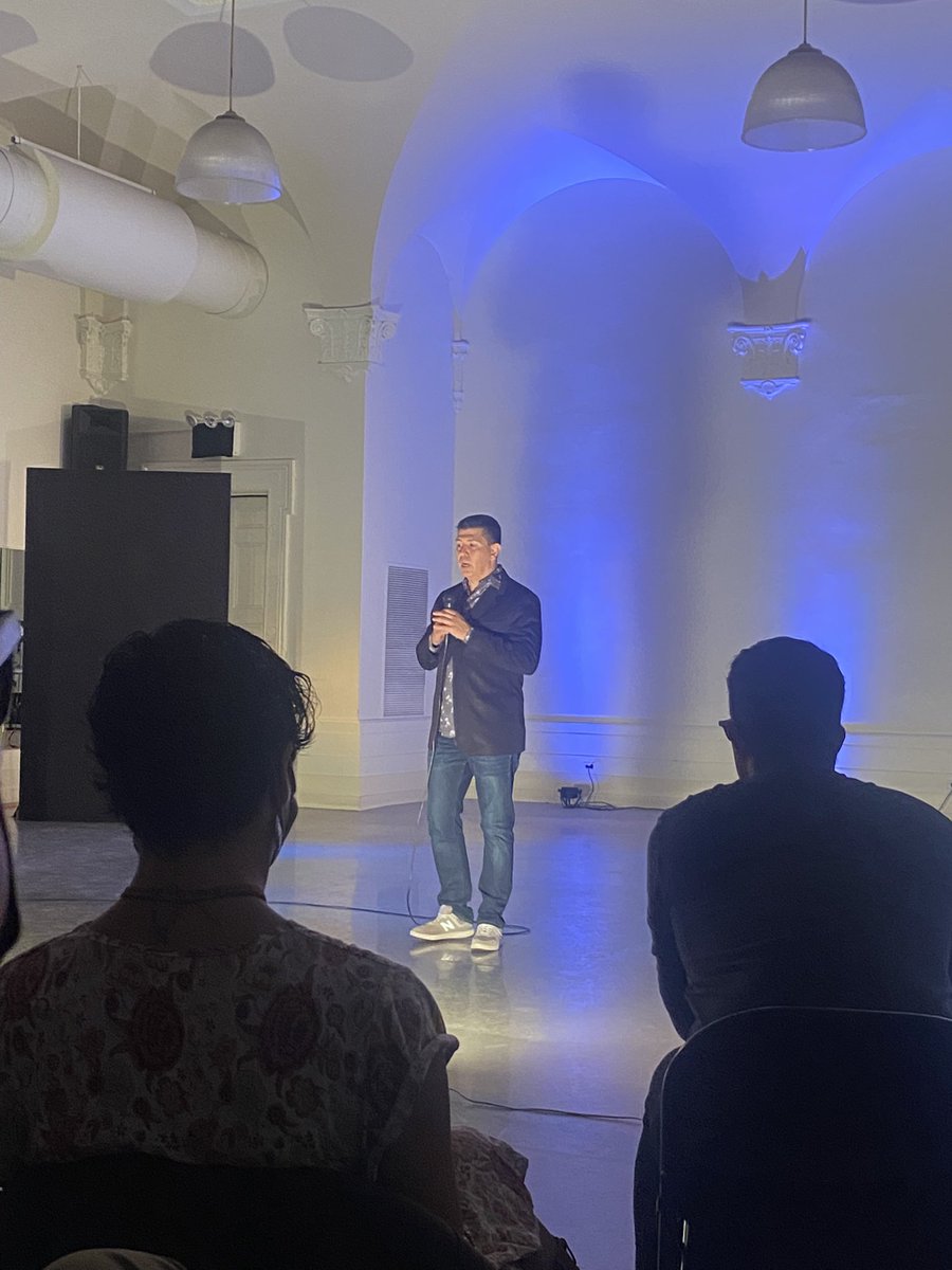 NYMetroVets's tweet photo. A wonderful evening at yesterday’s @exit12danceco’s #NYC show honoring #MemorialDay. Very moving ballet performances, particularly “Forgiveness” & “Honoring the Ghosts” along with beautiful works of poetry from friends. #exit12 #artheals https://t.co/EDgiXMkThM