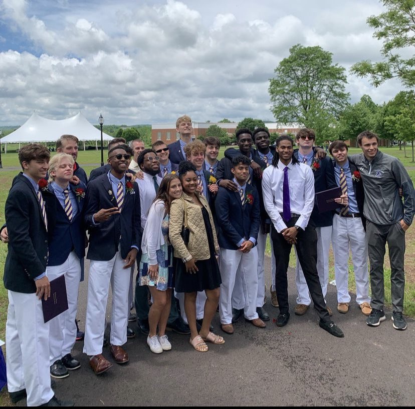 PerkBasketball's tweet photo. We added 15 more Panthers to our alumni group. Thank you to the class of 2022 for helping us reach great heights! #PerkPride 💜🎓 https://t.co/r7B5Mje1Pn
