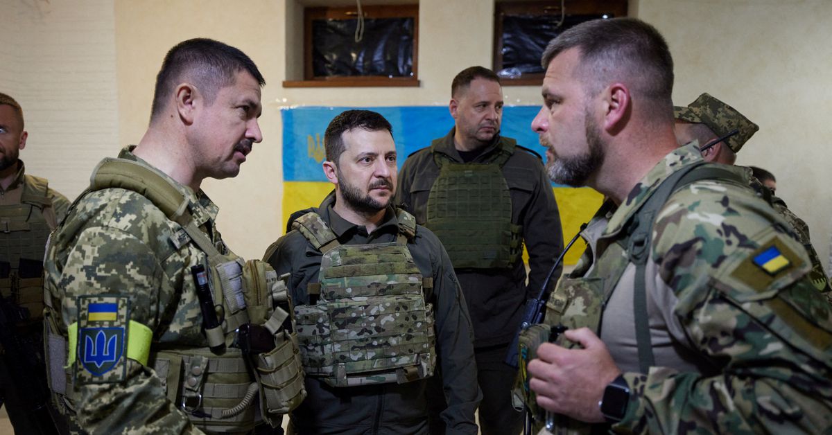 Ukraine's Zelenskiy visits frontline in first official appearance outside Kyiv since invasion reut.rs/3lUVl2F