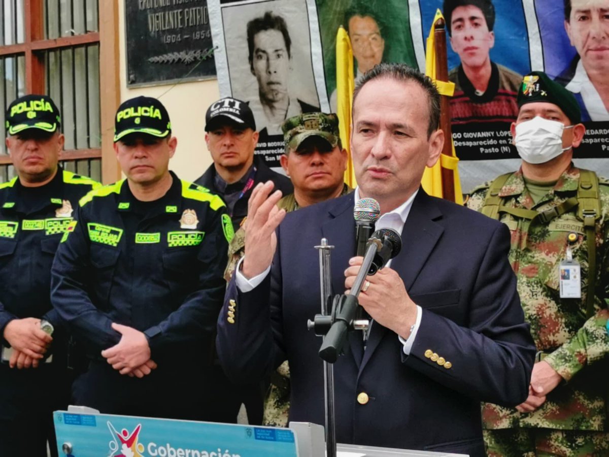 RamonRguezA's tweet photo. Como delegado del Pdte. @IvanDuque en #Pasto @gobnarino, desde muy temprano, con autoridades locales, @PoliciaColombia @COL_EJERCITO supervisamos el normal desarrollo de la jornada electoral. Invitamos a ejercer con conciencia su derecho al voto. 🇨🇴 
@UnidadVictimas https://t.co/KTOJmUveFv