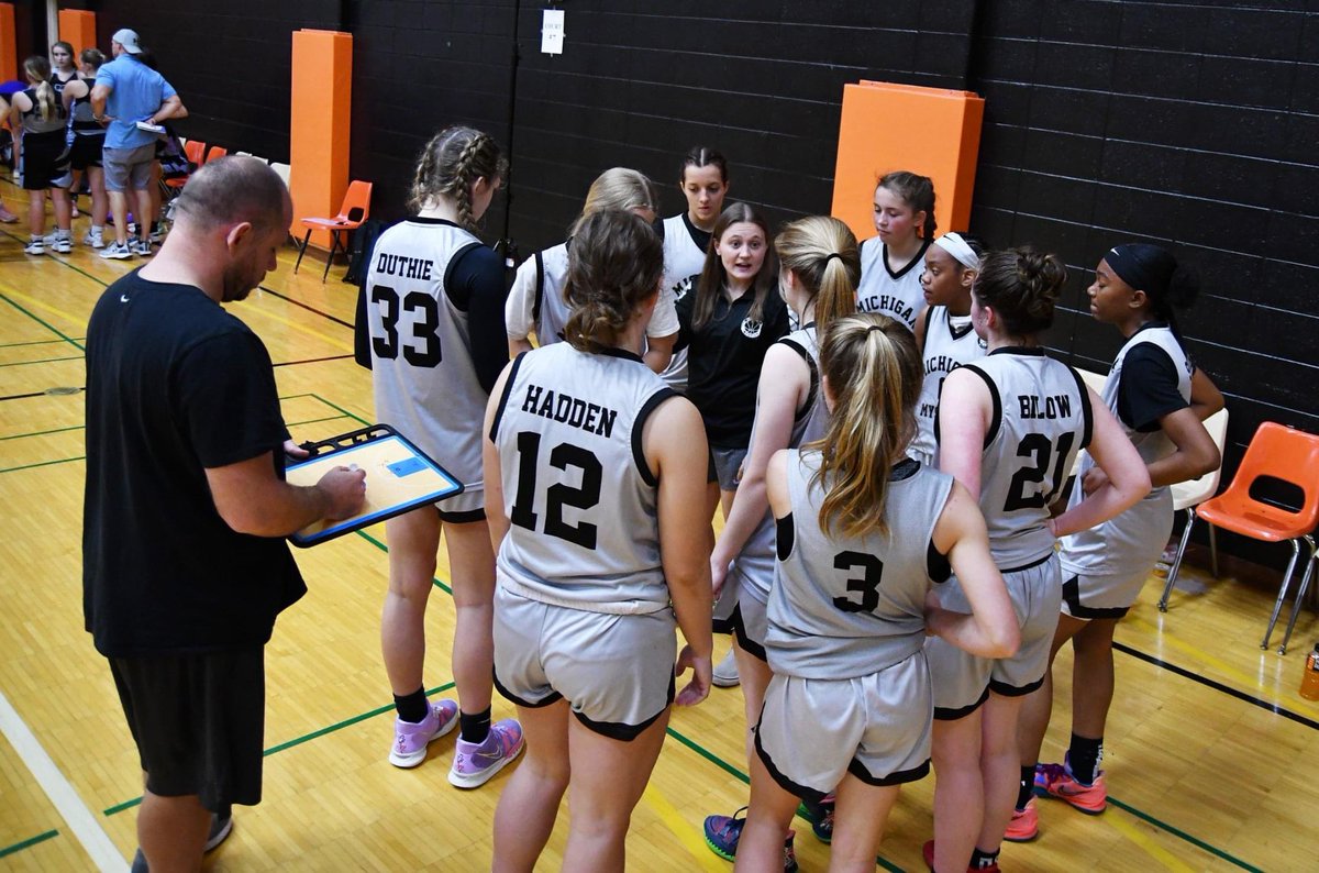 With a great win in the first game, Mystics Black 2025 is headed to the championship game at 3pm! LETS GOOOO!!🏀🔥🏀🔥🚨