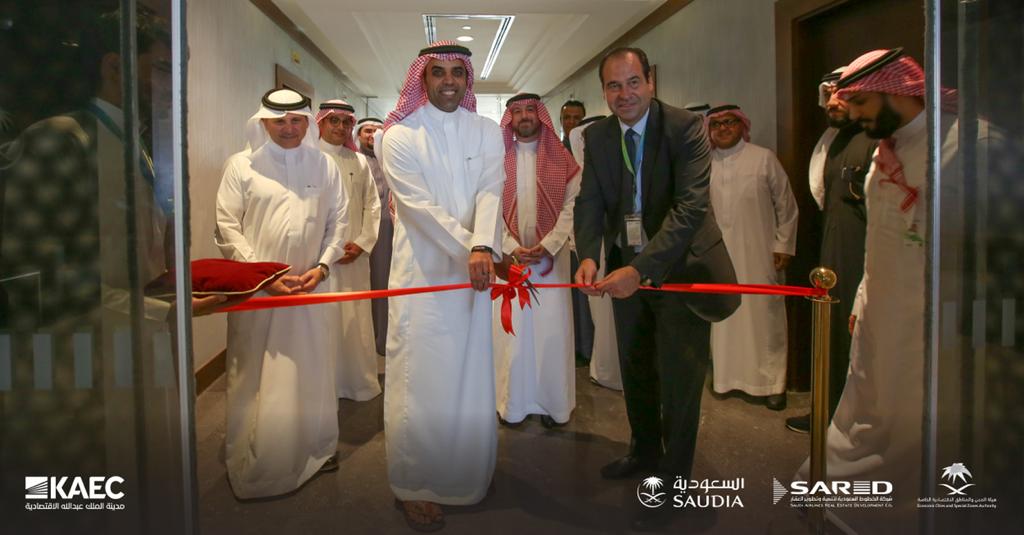 kaec_sa's tweet photo. H.E Eng. Ibrahim Al-Omar inaugurated the new sector headquarters, located in #KAEC with an estimated capacity of nearly 1,000 employees. 
#SAUDIA will strategically capitalize on #KAEC’s advanced infrastructure to further enhance its overall performance. https://t.co/9g3S3v8c6U