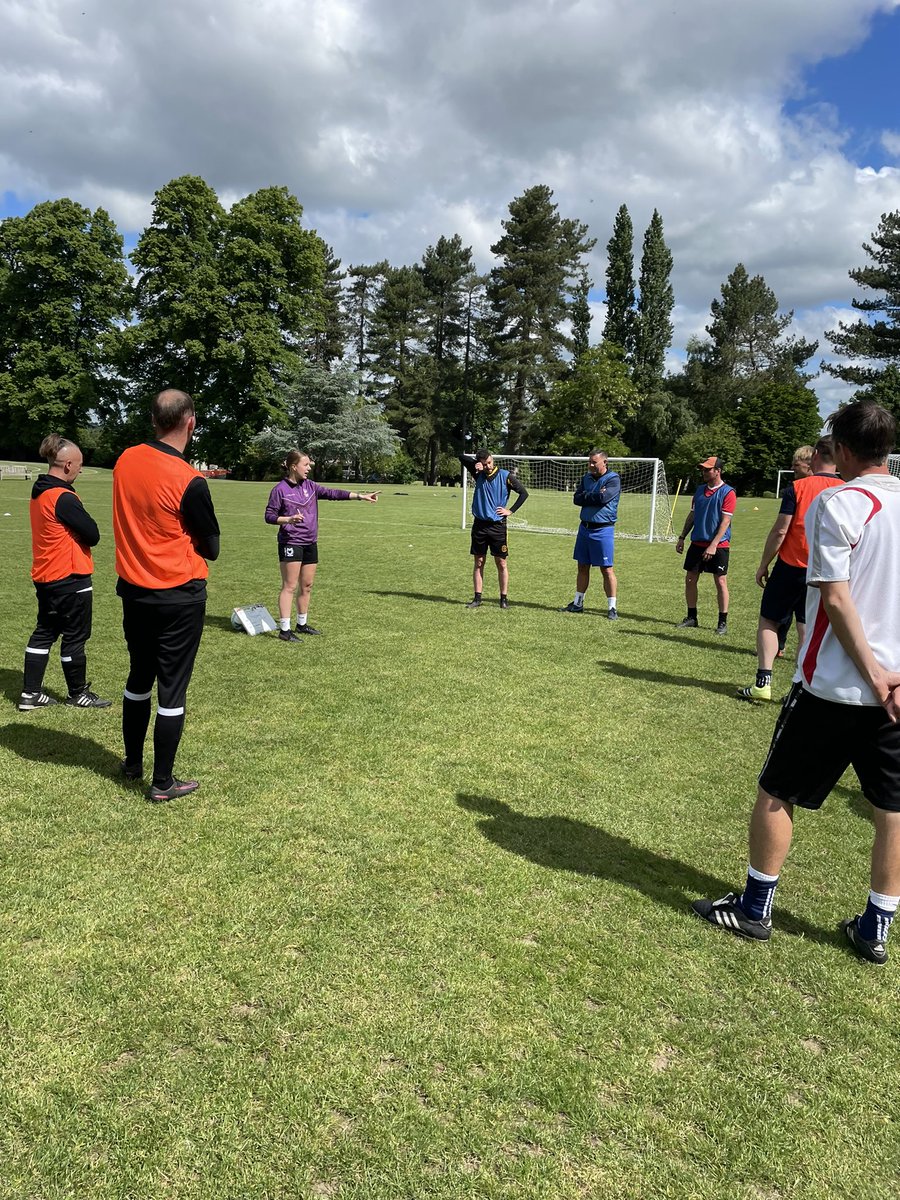adamski110's tweet photo. Glorious day on day 1 of the @EnglandLearning UEFA C Module 2 yesterday.
Awesome buzz in the room after 7 weeks apart. Top stuff, everyone 👏🏼
#UEFAC #CoreMoves #Skills #LuckyDip @BerksandBucksFA @JayBazzone @jammers_mk https://t.co/Jg90AXkWNa
