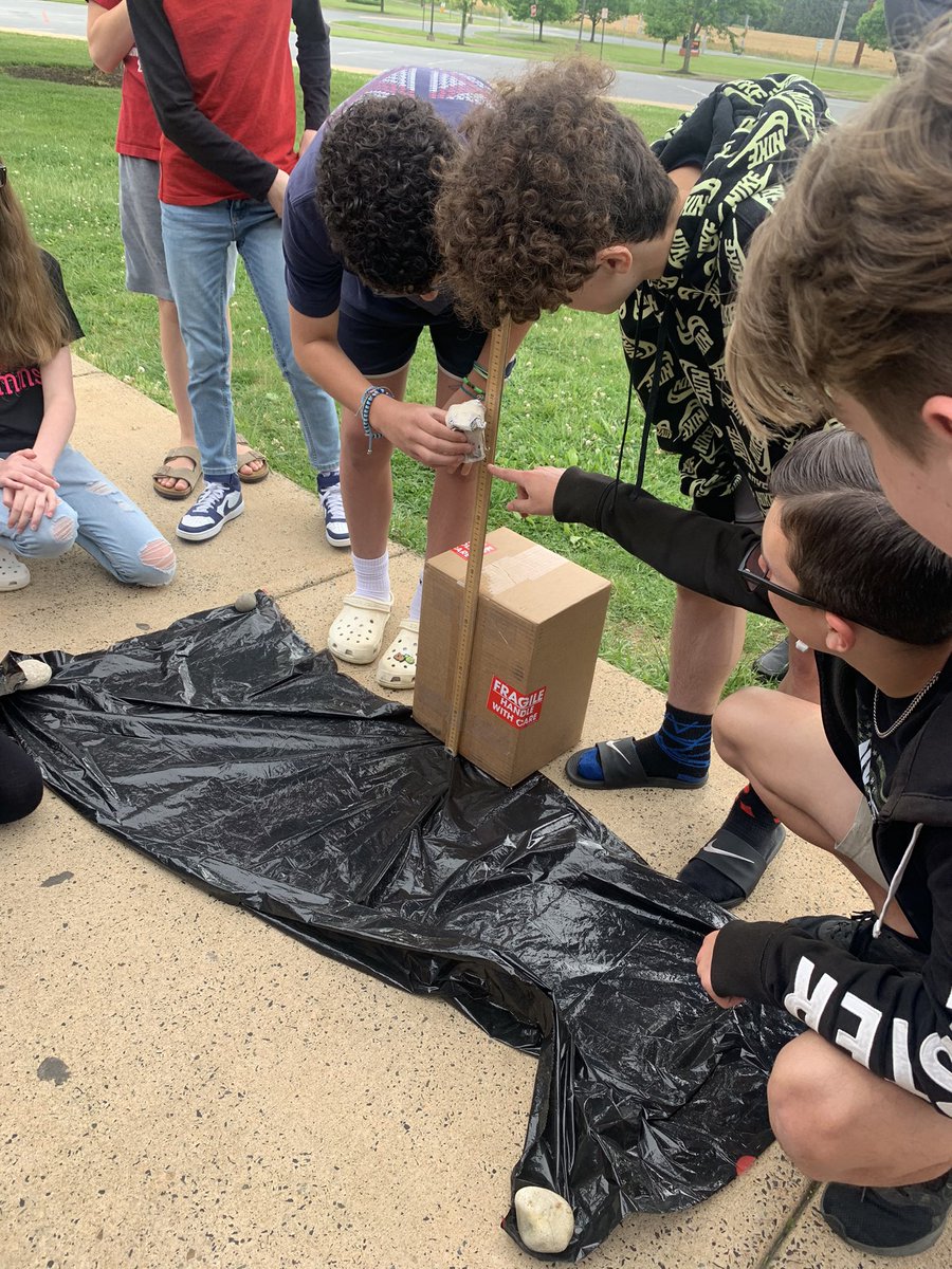 JCorona_EPSD's tweet photo. #SupremeStudents were challenged to redesign a football helmet for an egg. They did an EGGcellent job on their prototypes! π₯ @BScholl33 @dylanpetersedu #CoronasClass #ScienceIsCool #EastPennProud https://t.co/3AdNwMkAI8