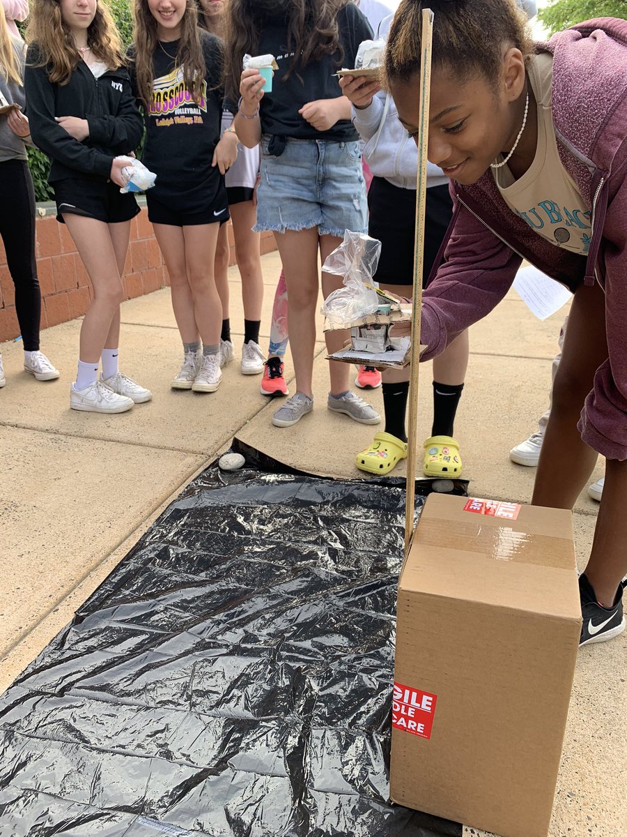 JCorona_EPSD's tweet photo. #SupremeStudents were challenged to redesign a football helmet for an egg. They did an EGGcellent job on their prototypes! π₯ @BScholl33 @dylanpetersedu #CoronasClass #ScienceIsCool #EastPennProud https://t.co/3AdNwMkAI8
