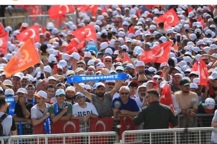 Yine  milyonlar  geldi💡💡💡