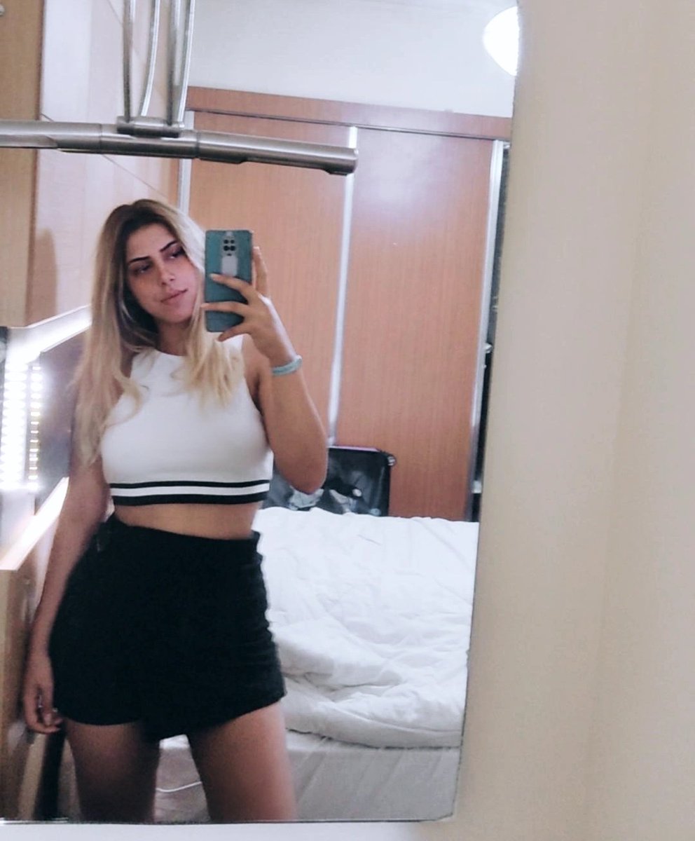 Bu fotoğrafı çekmek için sudeyi yorganın altına saklamak zorunda kaldım