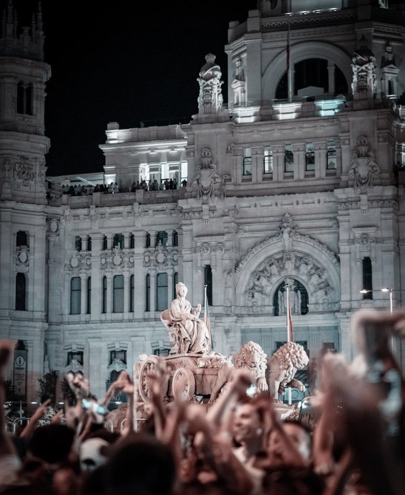 📍Plaza de Cibeles.
