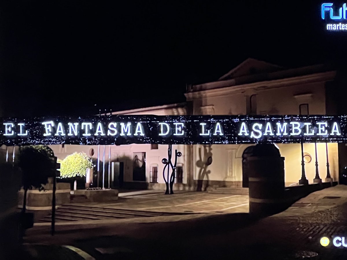 Elena61078725's tweet photo. Esencia milenaria !! Yessssssss 👏🏻👏🏻👏🏻👏🏻⁦@Luis_Uriarte_⁩ ⁦@carloslargom⁩ ⁦@navedelmisterio⁩ #CuartoMilenio https://t.co/wCZgTB1BTt