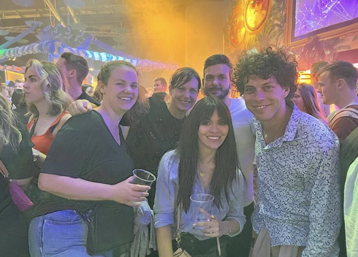 BSP isch bald verbi 😭 - a last dance with the <a href="/BspLab/">BSP lab</a> core &amp; care team members - featuring <a href="/vengaboys/">Vengaboys</a>